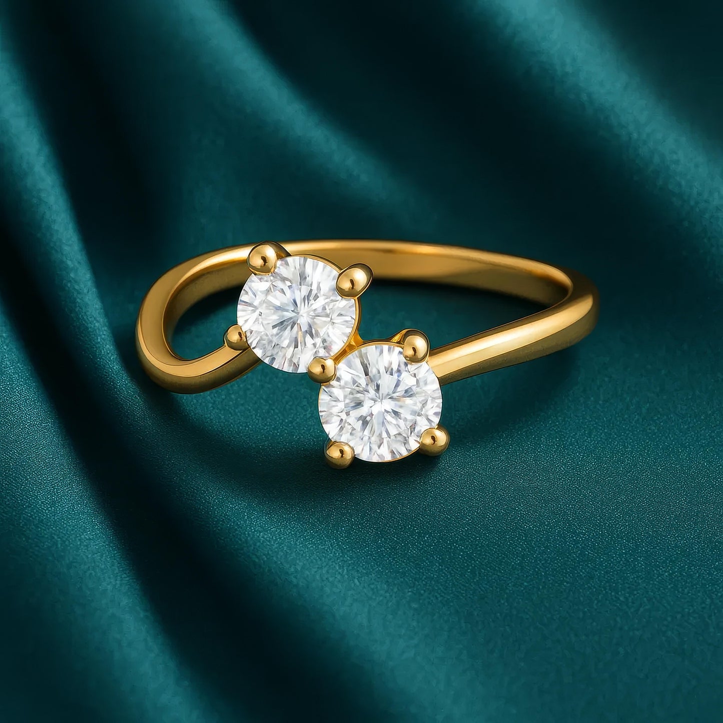 The Tavia Ring