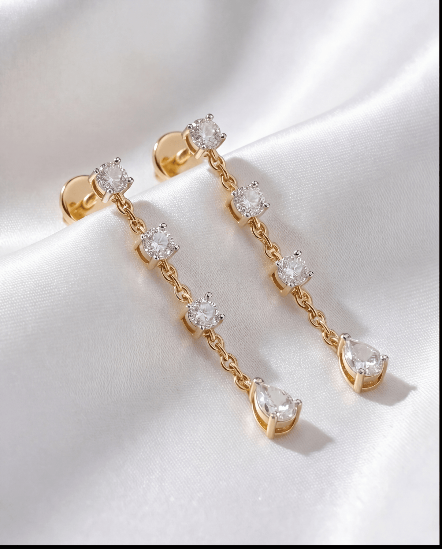 Tide Diamond Earrings