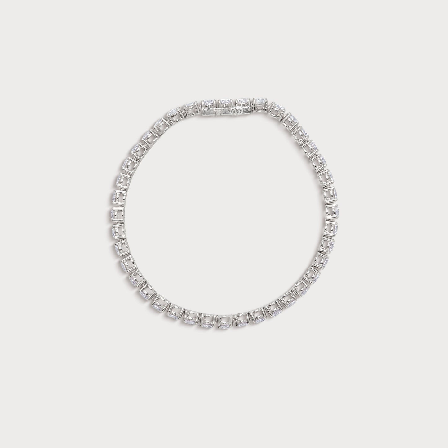 The Grand Tennis Bracelet: Elegant diamond tennis bracelet featuring brilliant-cut diamonds in a secure setting, perfect for luxury diamond jewelry.