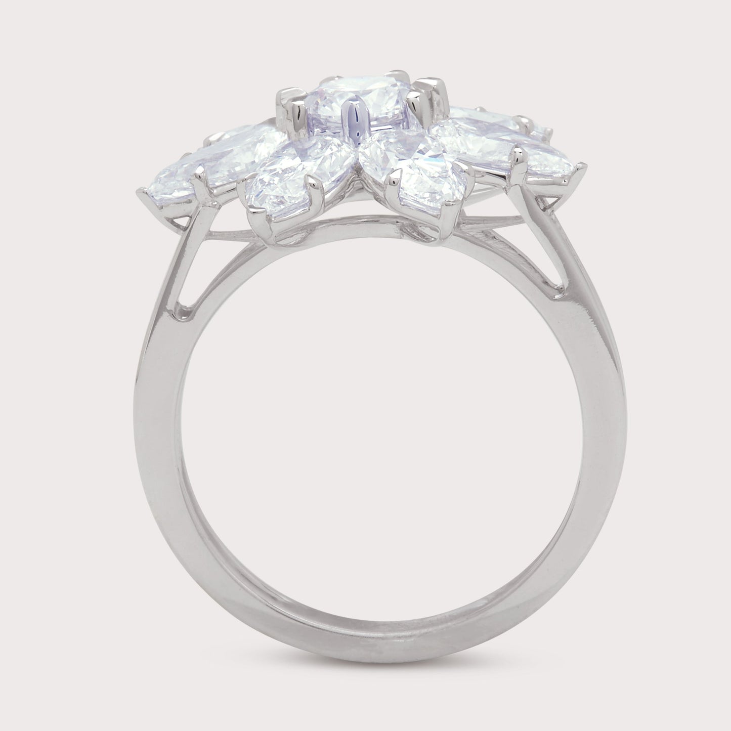 White Marigold Ring