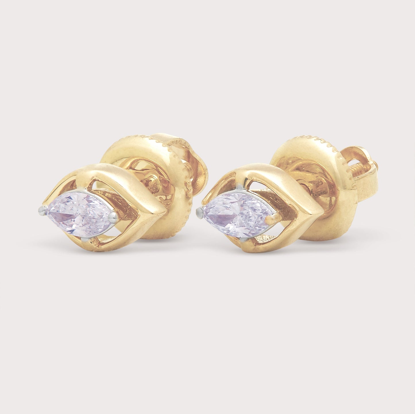 The Vera Studs