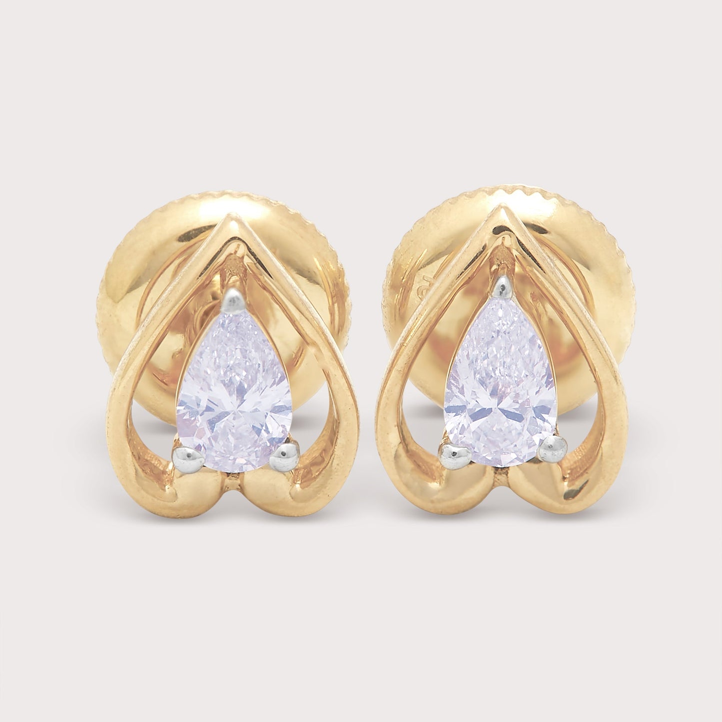 The Cuore Studs