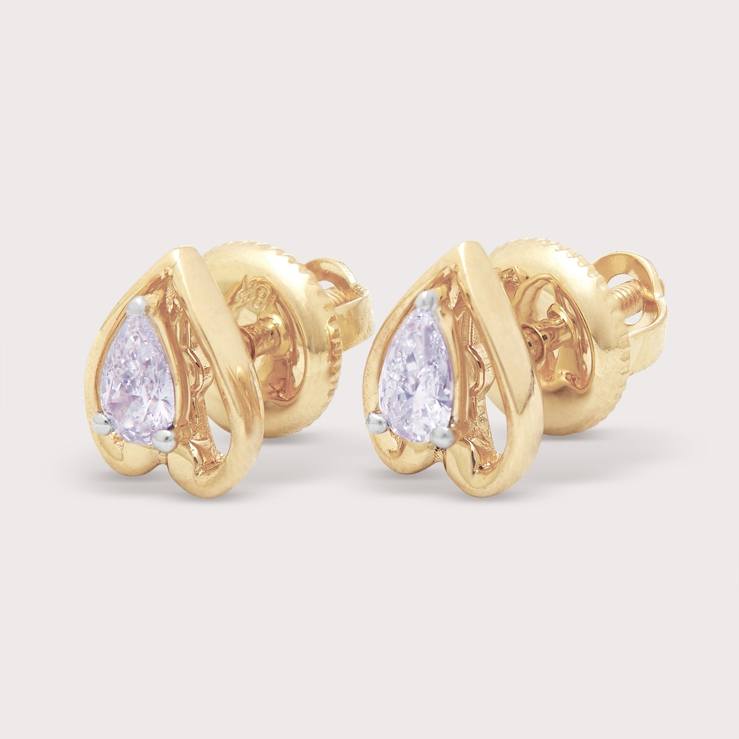 The Cuore Studs