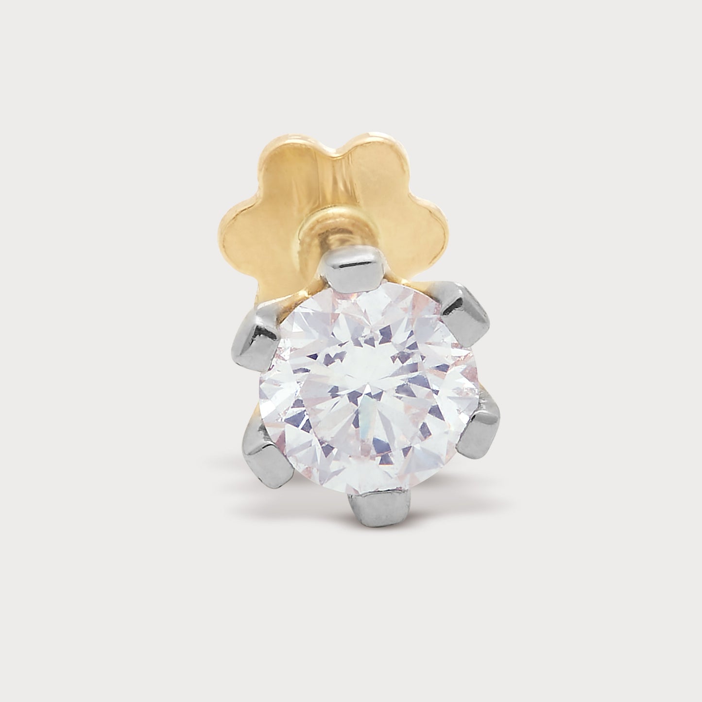 The Solitaire Nose Pin