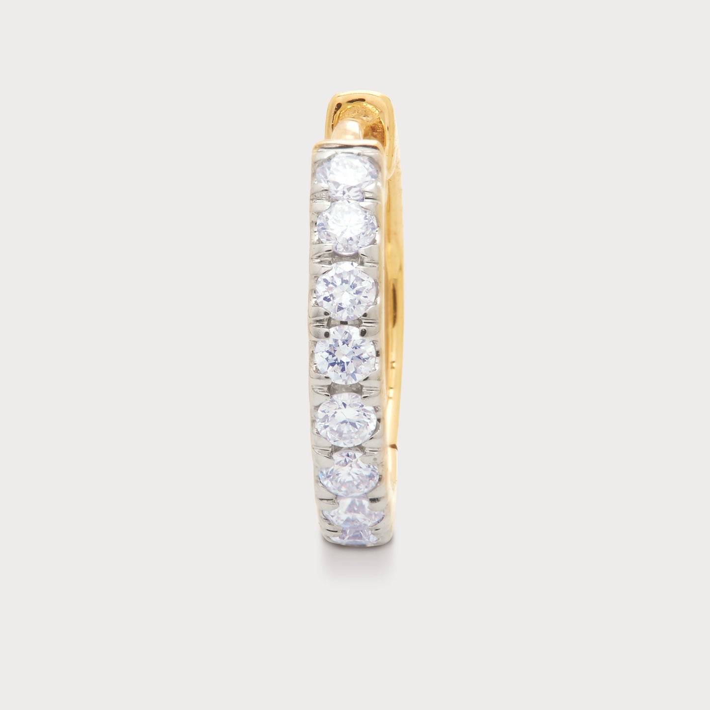 The Eternity Loop Nose Pin