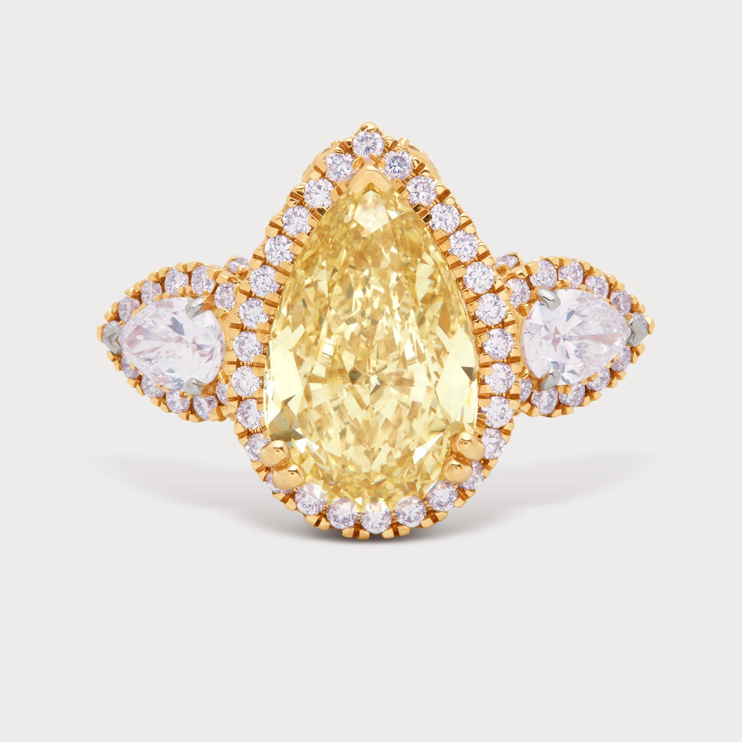 Aukera – Champagne Heartline Pear Ring