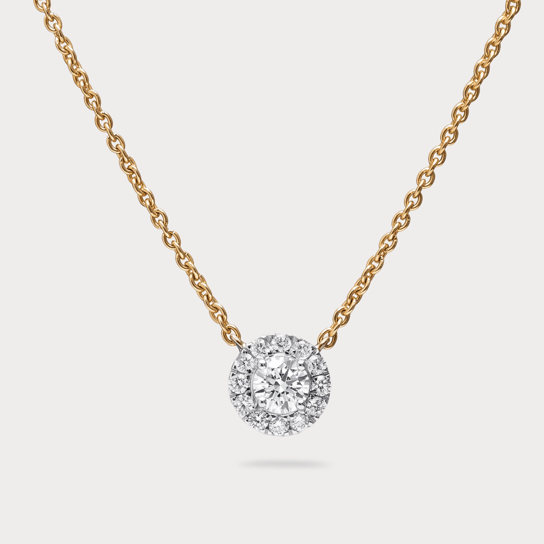 Voglia Halo Diamond Pendant Chain