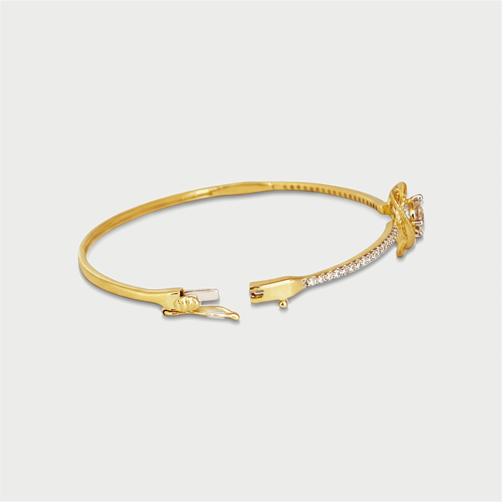 The Unity Bracelet From The Promise Knot Collection