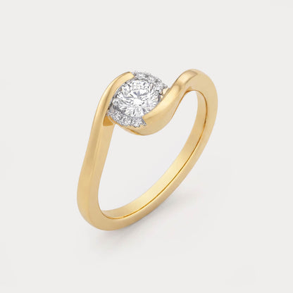 Lightspan Mini-Solitaire Diamond Ring