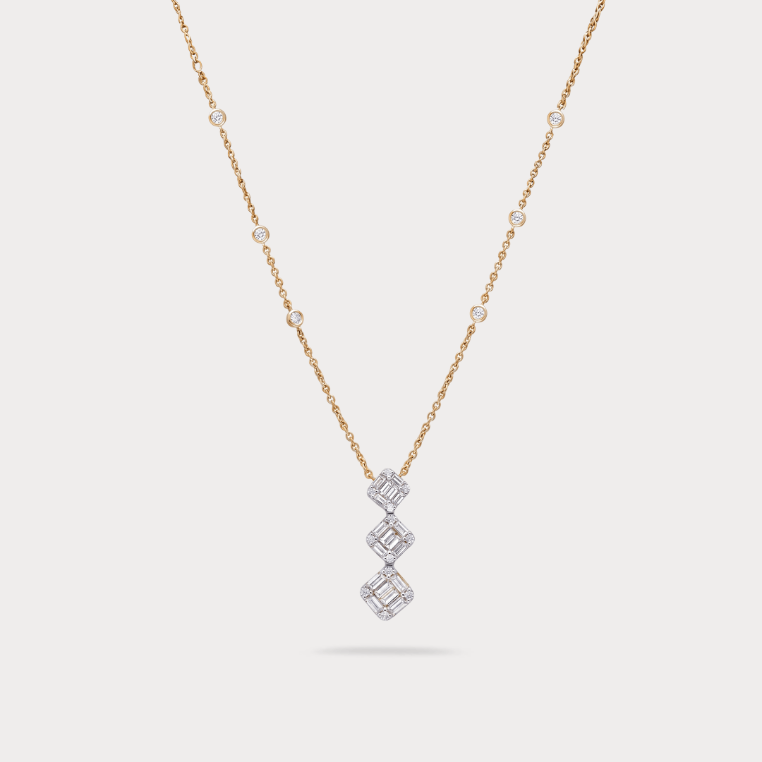 Glowhaven Pendant Diamond Necklace