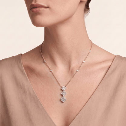 Glowhaven Pendant Diamond Necklace
