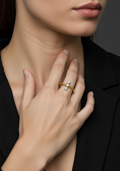 Orava Diamond Ring