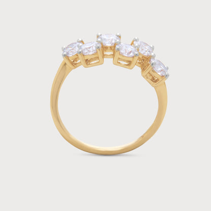 The Svara Ring: Gold diamond ring with five sparkling round brilliant diamonds. Fine diamond jewellery for women.