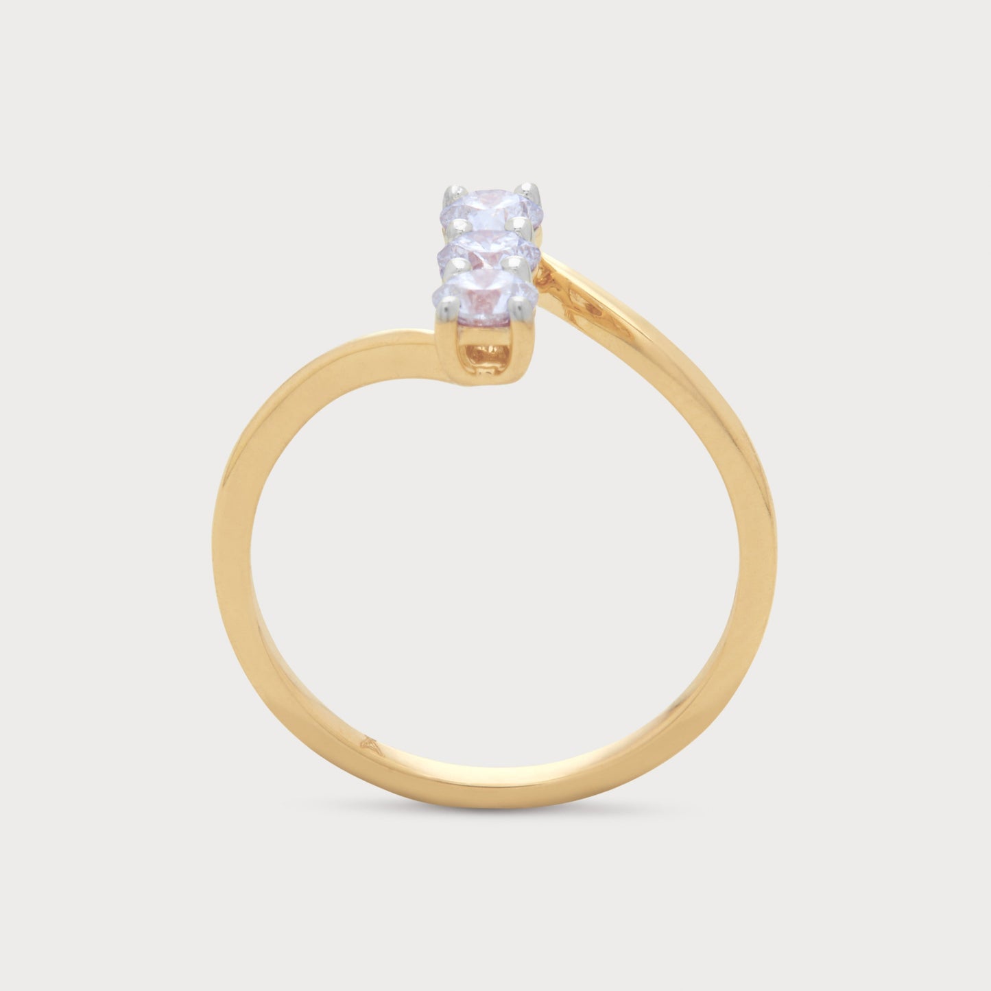 The Trine Ring