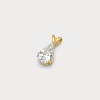 Regalis Solitaire Diamond Pendant