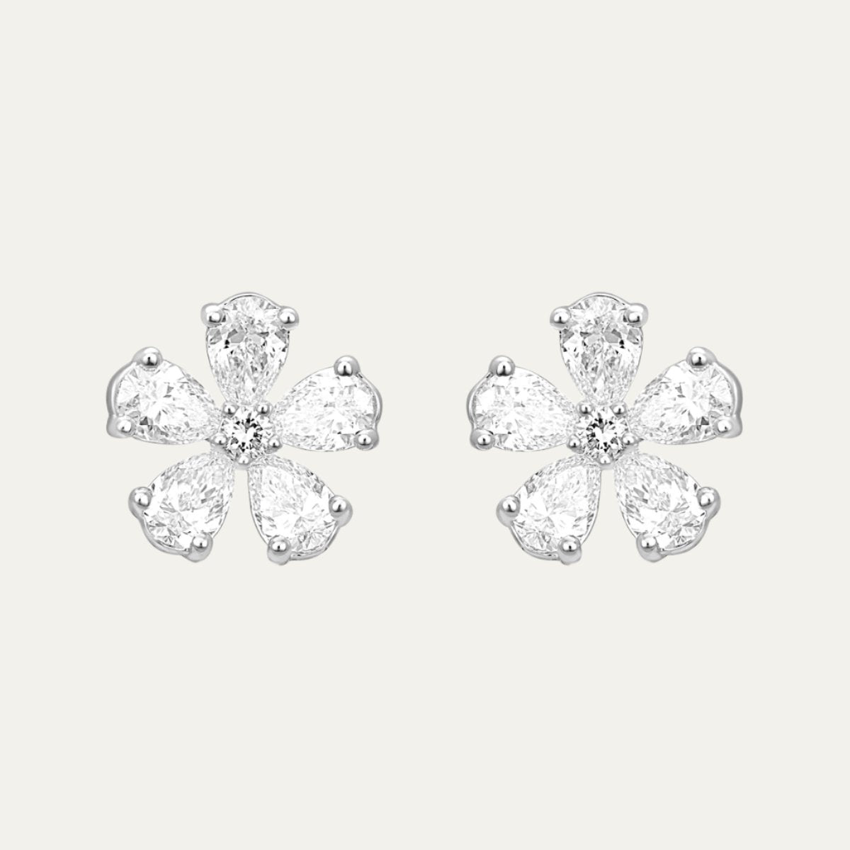 Aukera Floral Finesse Studs