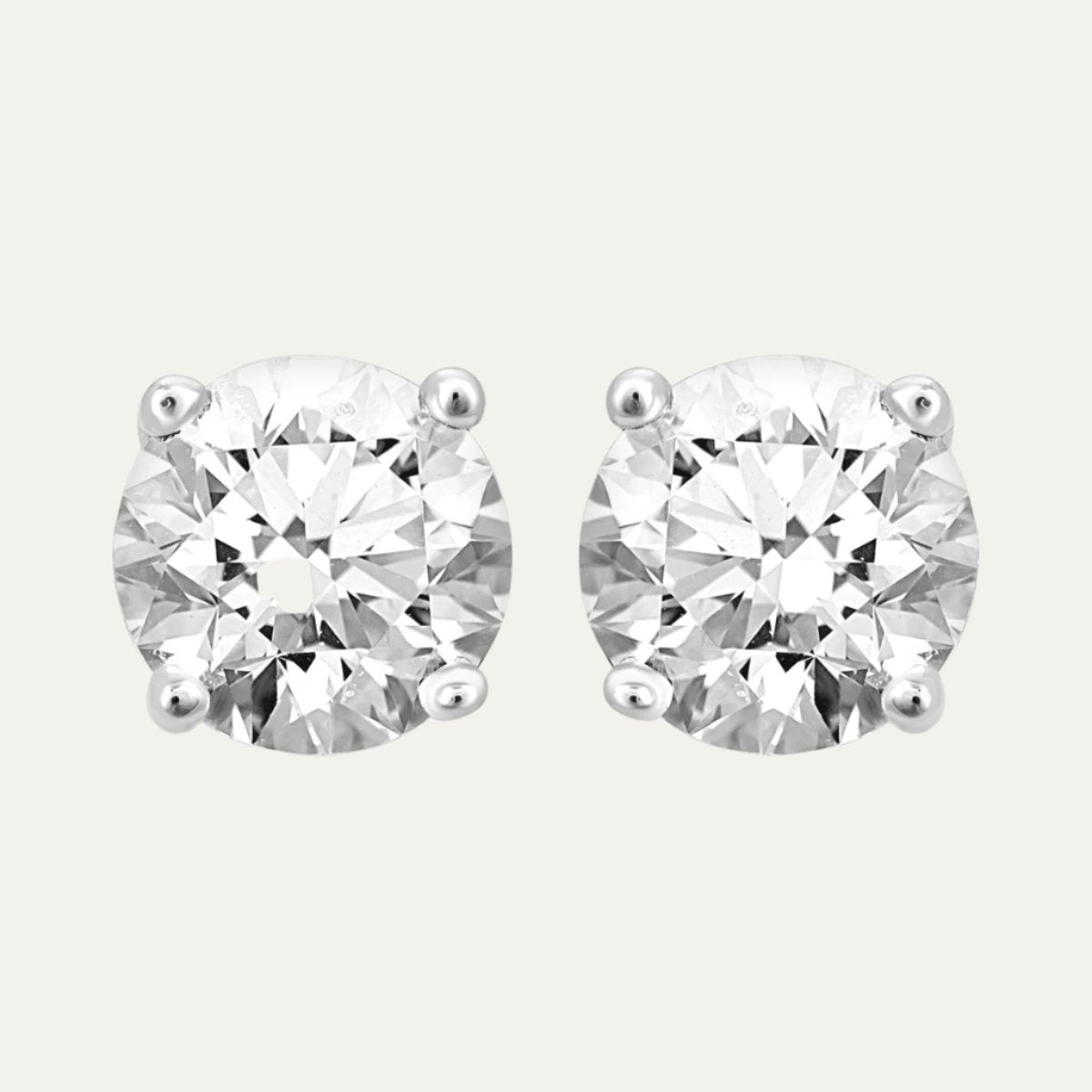 Aukera-Gleaming Classic Studs