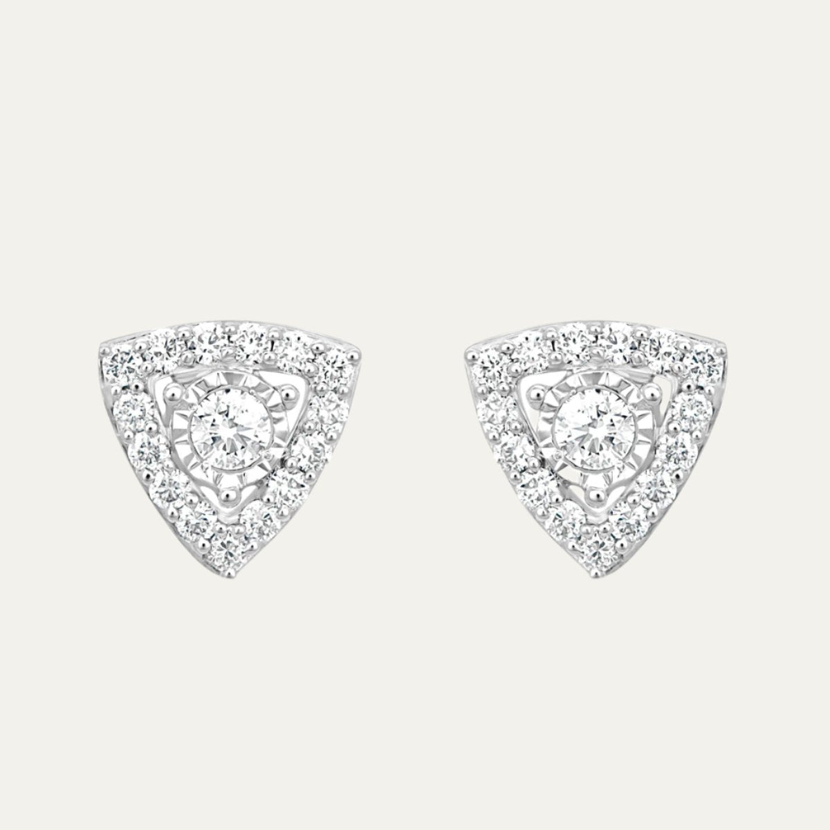 Aukera-Trillion Halo Studs