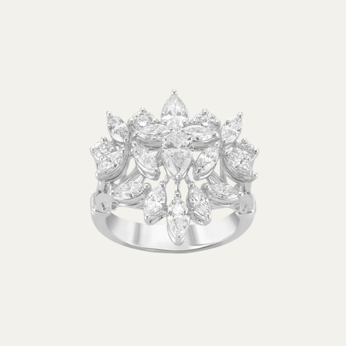 Aukera Lab Grown Diamonds - Showstopper Cocktail Ring