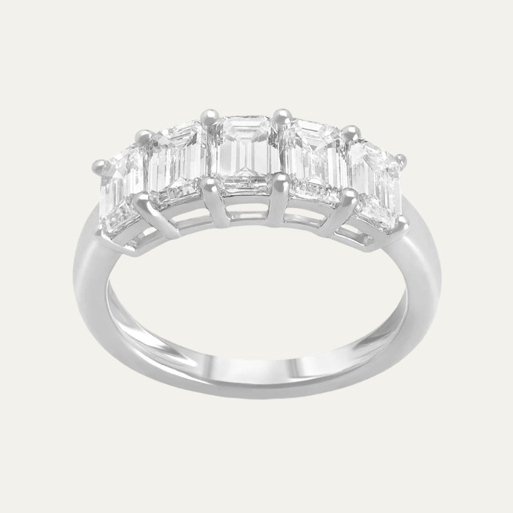 buy women lab grown diamonds aukera emerald enchantment band