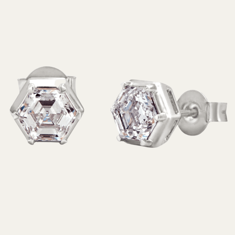 Aukera Jewellery Lonsdaleite 2.1ct Diamond Stud Earrings in 18KT Italian Gold