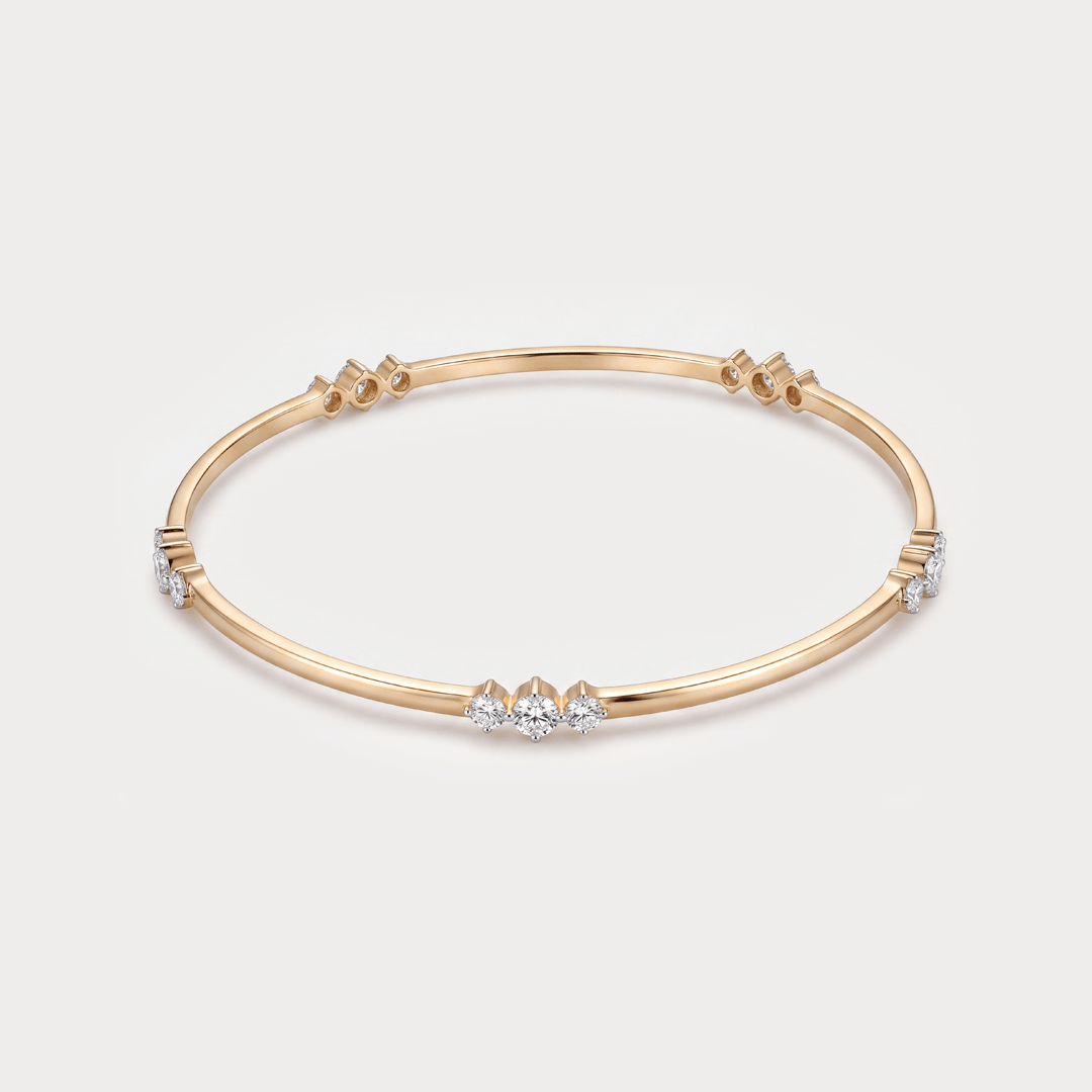 Resplendant Station Diamond Bangle