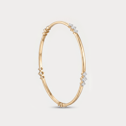 Resplendant Station Diamond Bangle