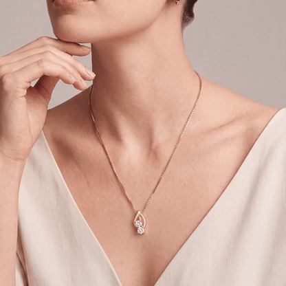 Skyfire Mini-Solitaire Diamond Pendant