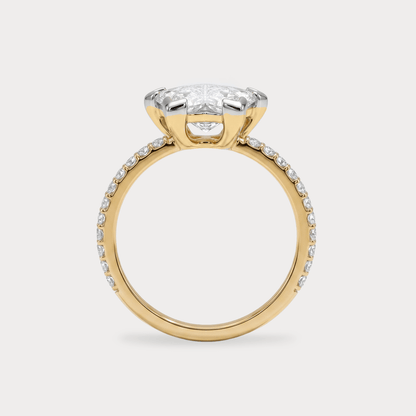 Orchid Lumière Diamond Ring