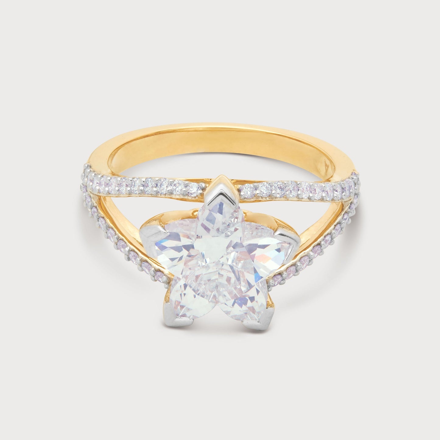 Orchid Éclat Diamond Ring
