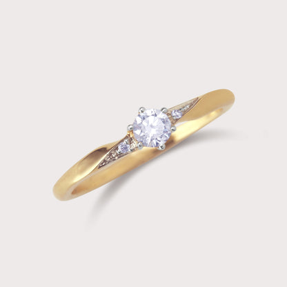 The Aura Solitaire Ring