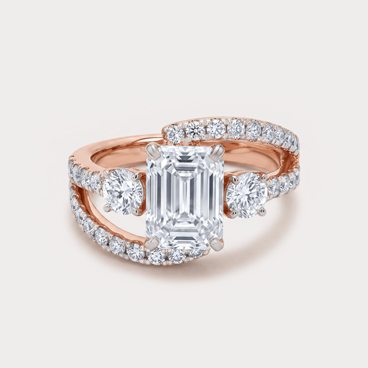 Lumière Festive Blanc Diamond Cocktail Ring