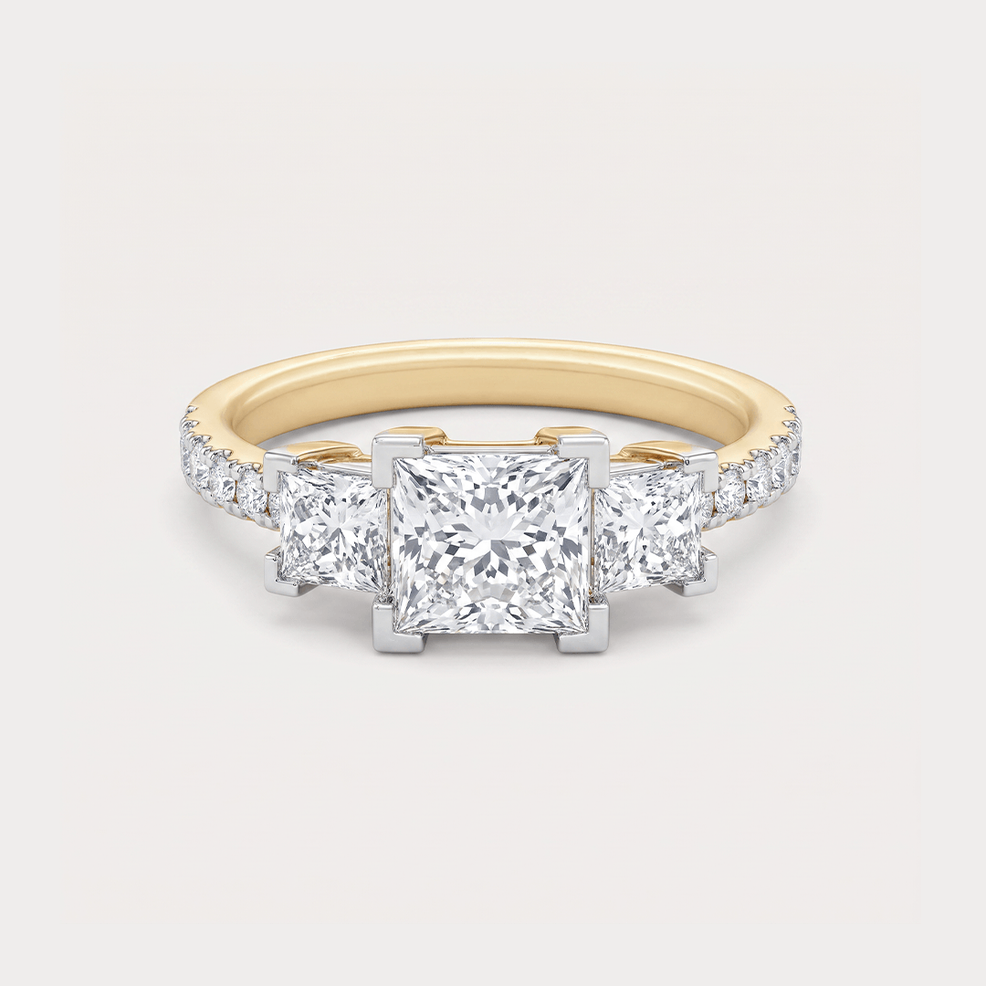 Douce Nuit Solitaire Diamond Ring