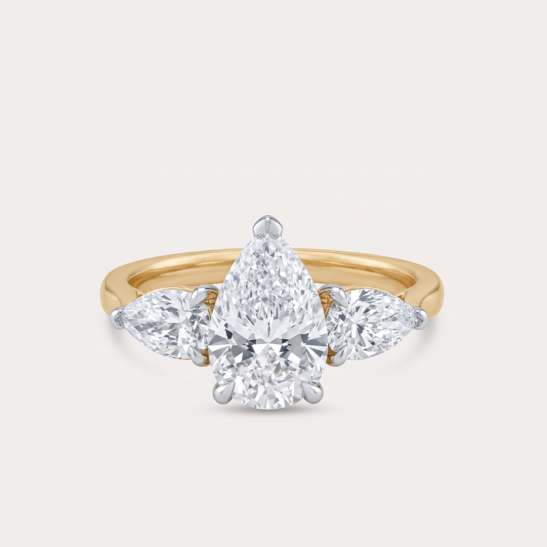 Nueva Vida Solitaire Diamond Ring