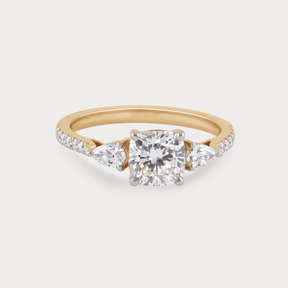 Raíz Solitaire Diamond Ring