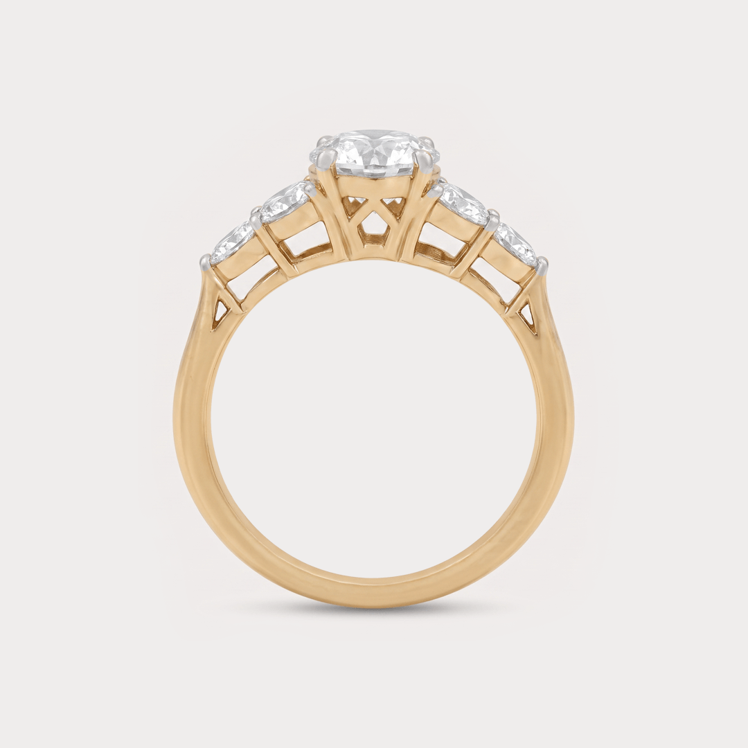 Hogar Solitaire Diamond Ring