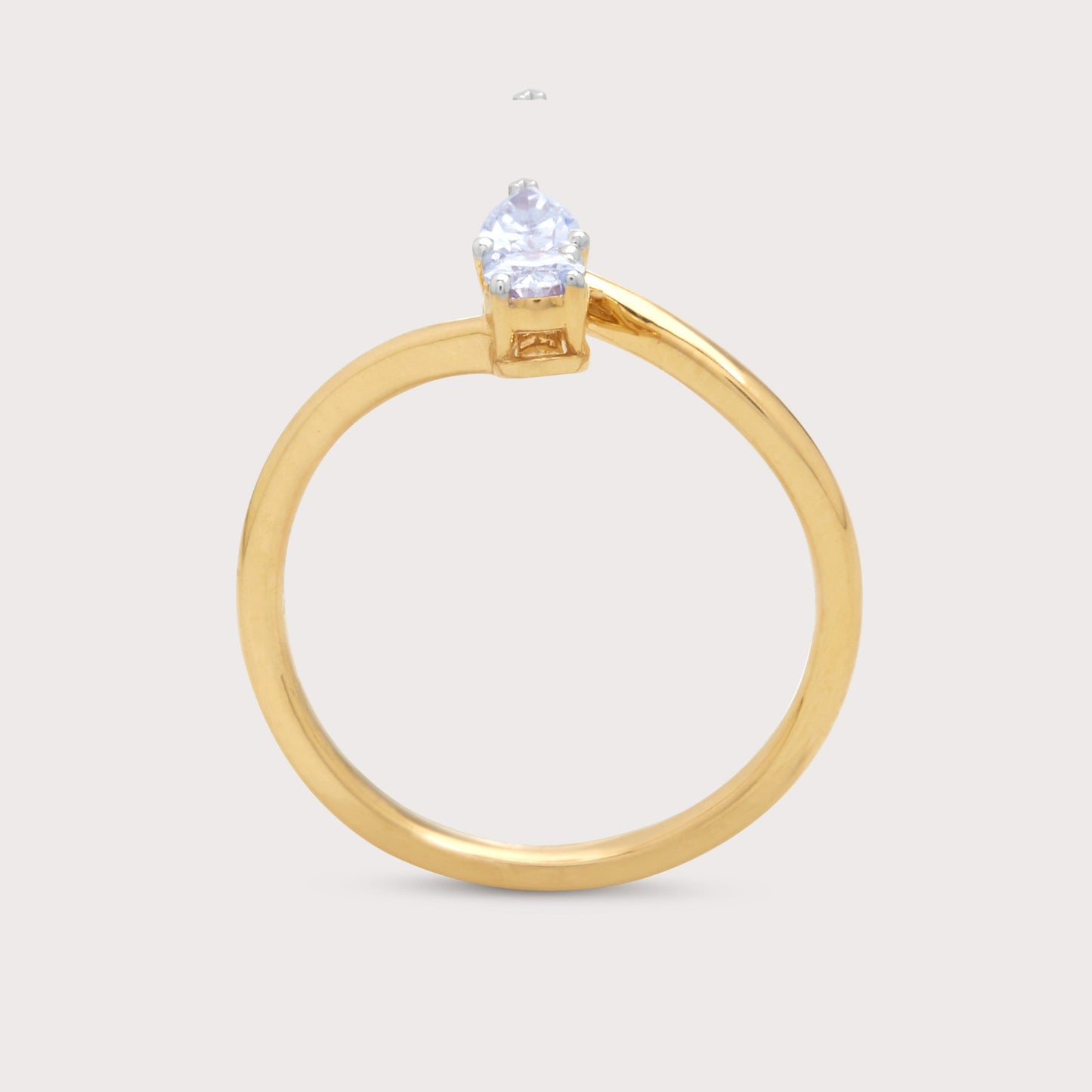 Alari Diamond Ring