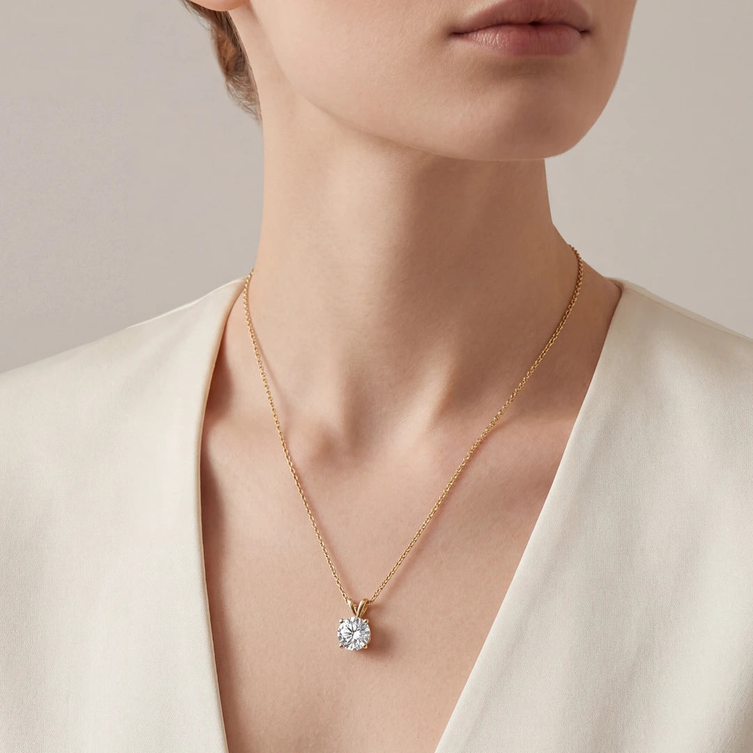 Repose Diamond Pendant