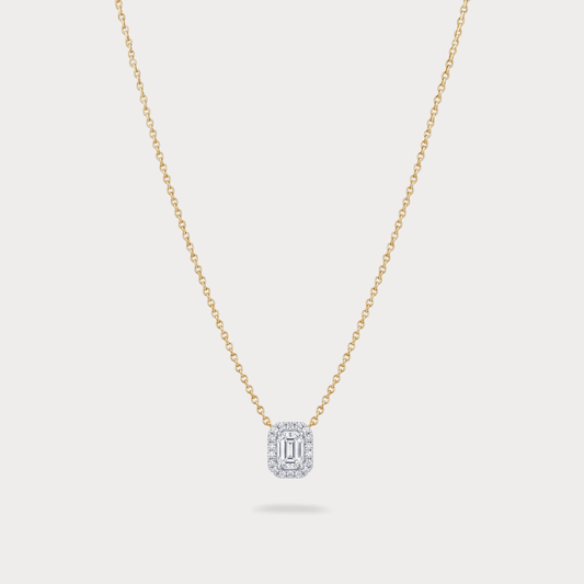 Amata Pendant Diamond Necklace