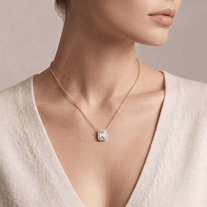 Amata Pendant Diamond Necklace