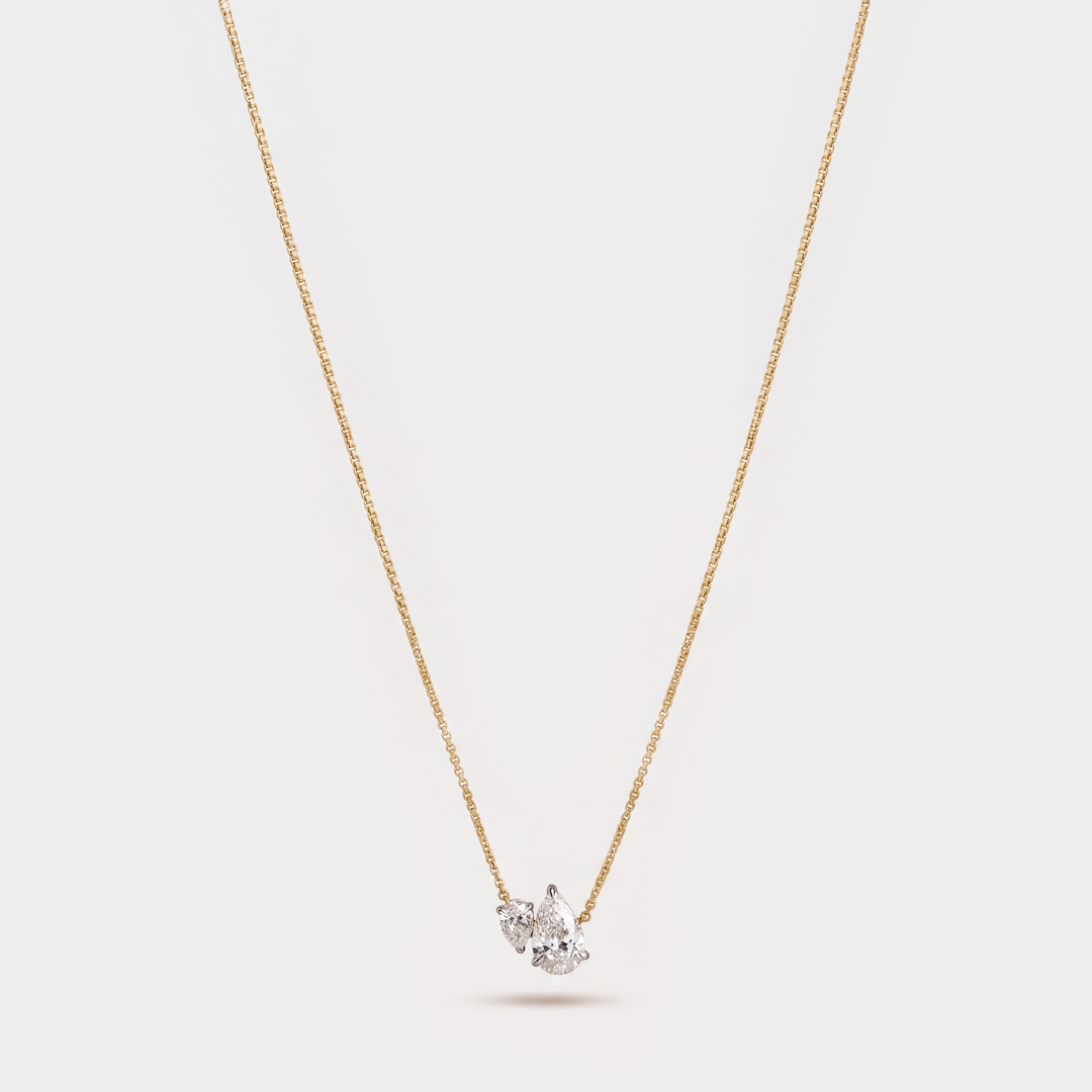 Vedette Pendant Diamond Necklace
