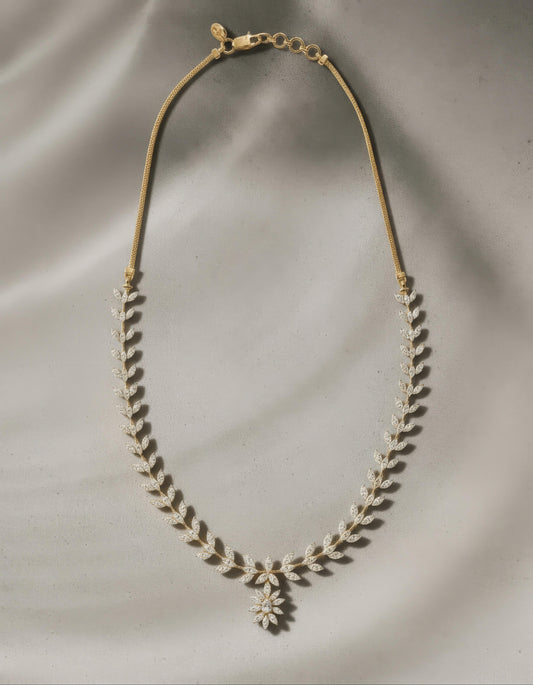The Fleur Vinea Necklace