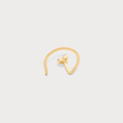 The Trio Spark Nose Pin: Elegant gold nose pin with three brilliant diamonds. Perfect for women seeking dazzling diamond jewelry online.
