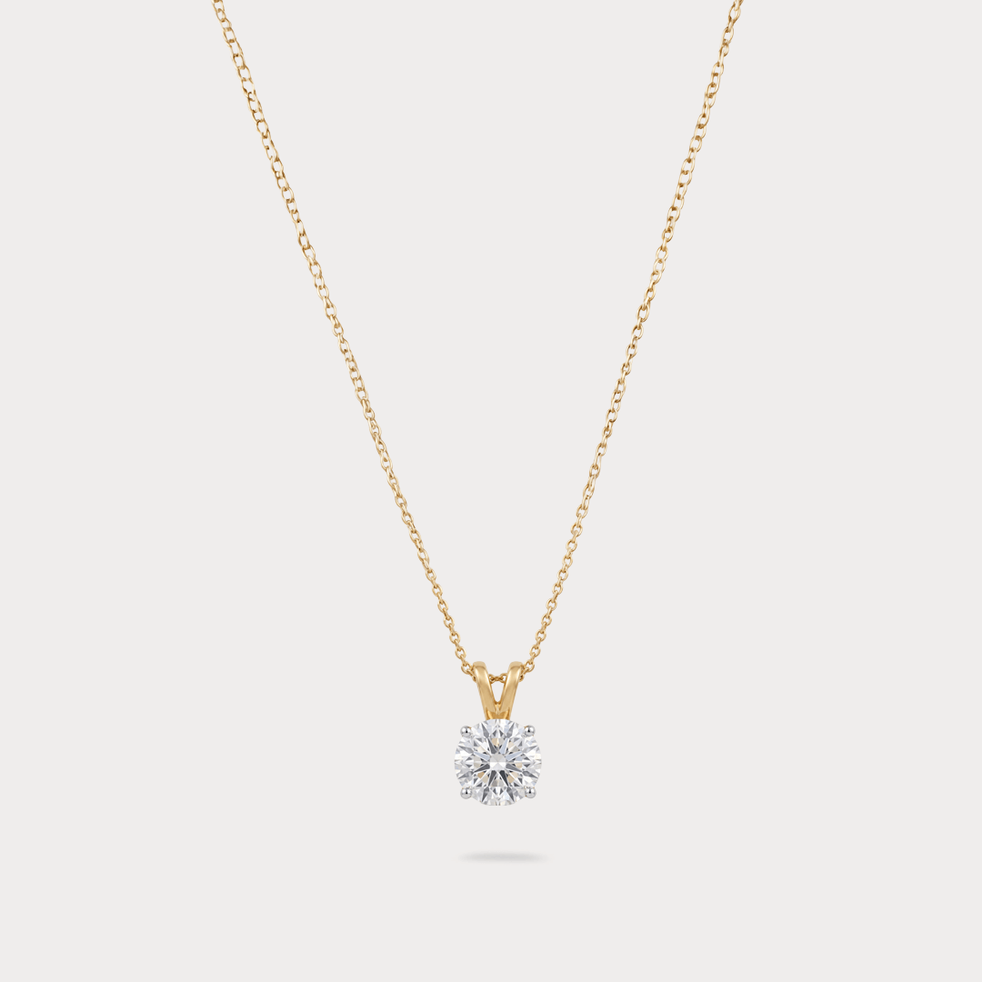 Cielo Dorado Solitaire Diamond Pendant Chain
