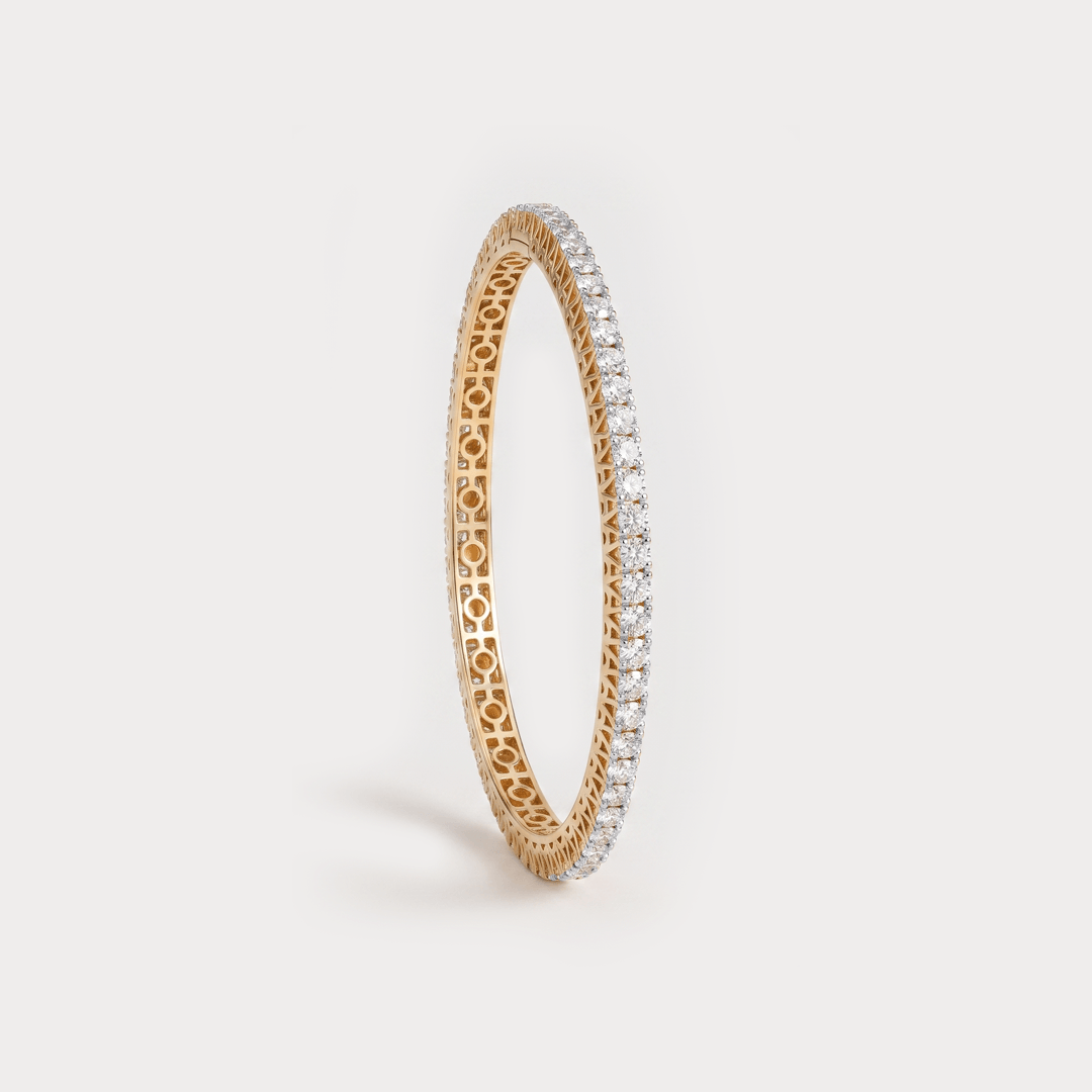 Wind Grace Diamond Bangle