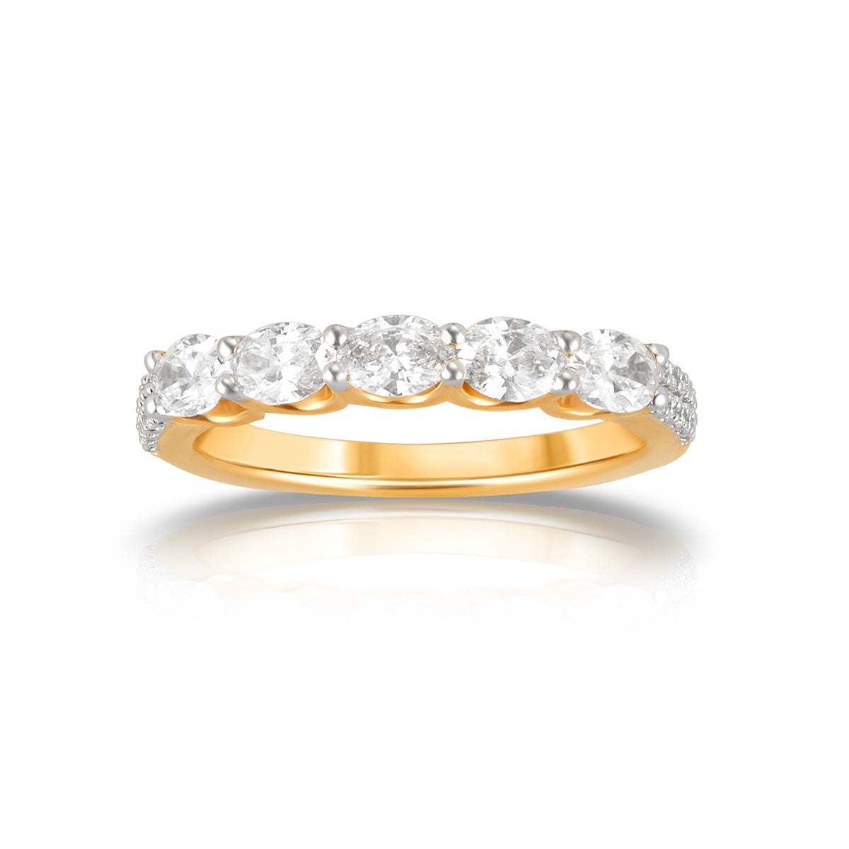 Aukera - Golden Oval Eternity Band