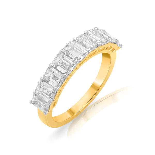 Aukera Lab Grown Diamonds-Radiant Continuum Band